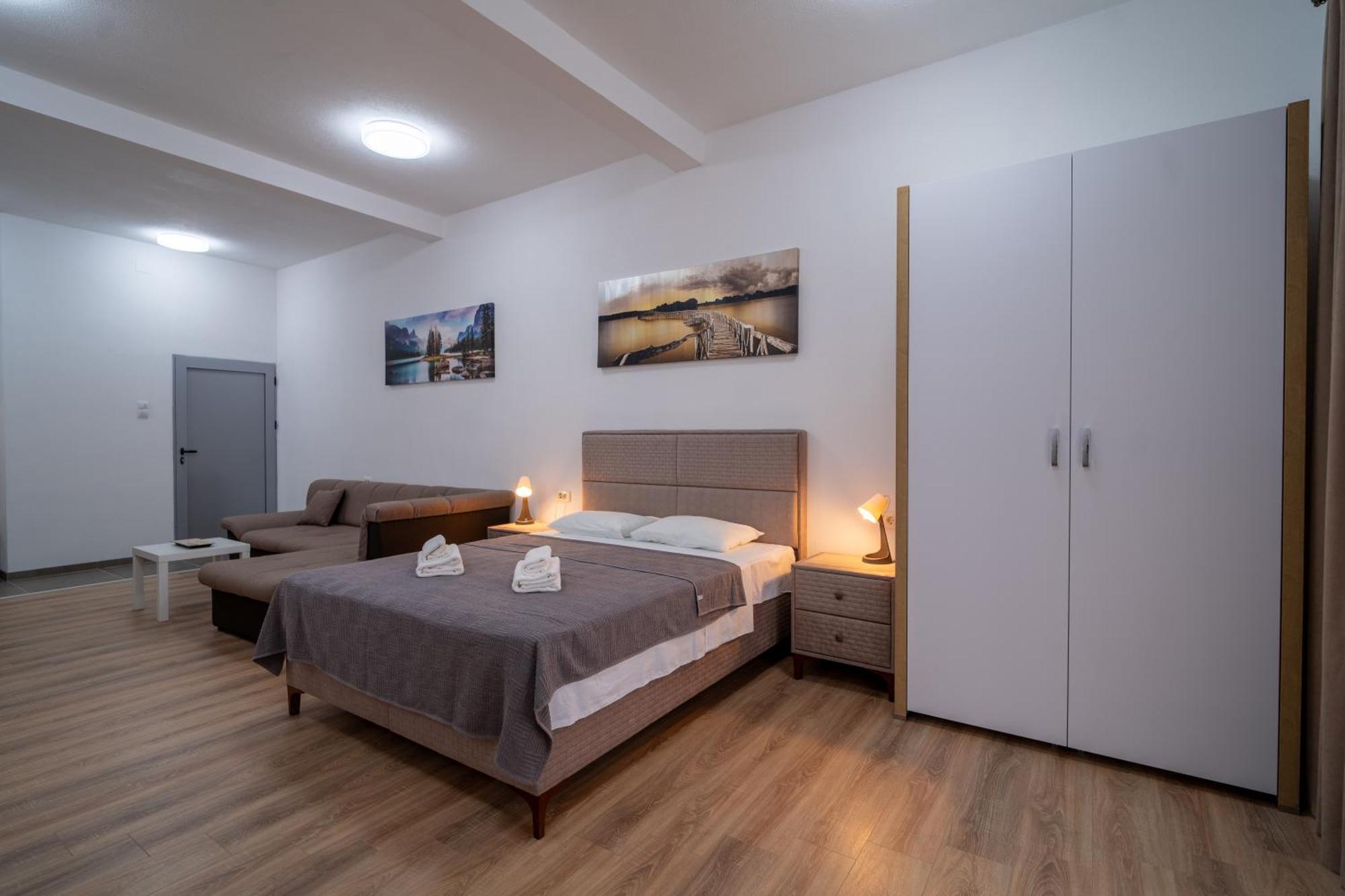Dane Apartment Airport Podgorica Mitrovici  Bagian luar foto