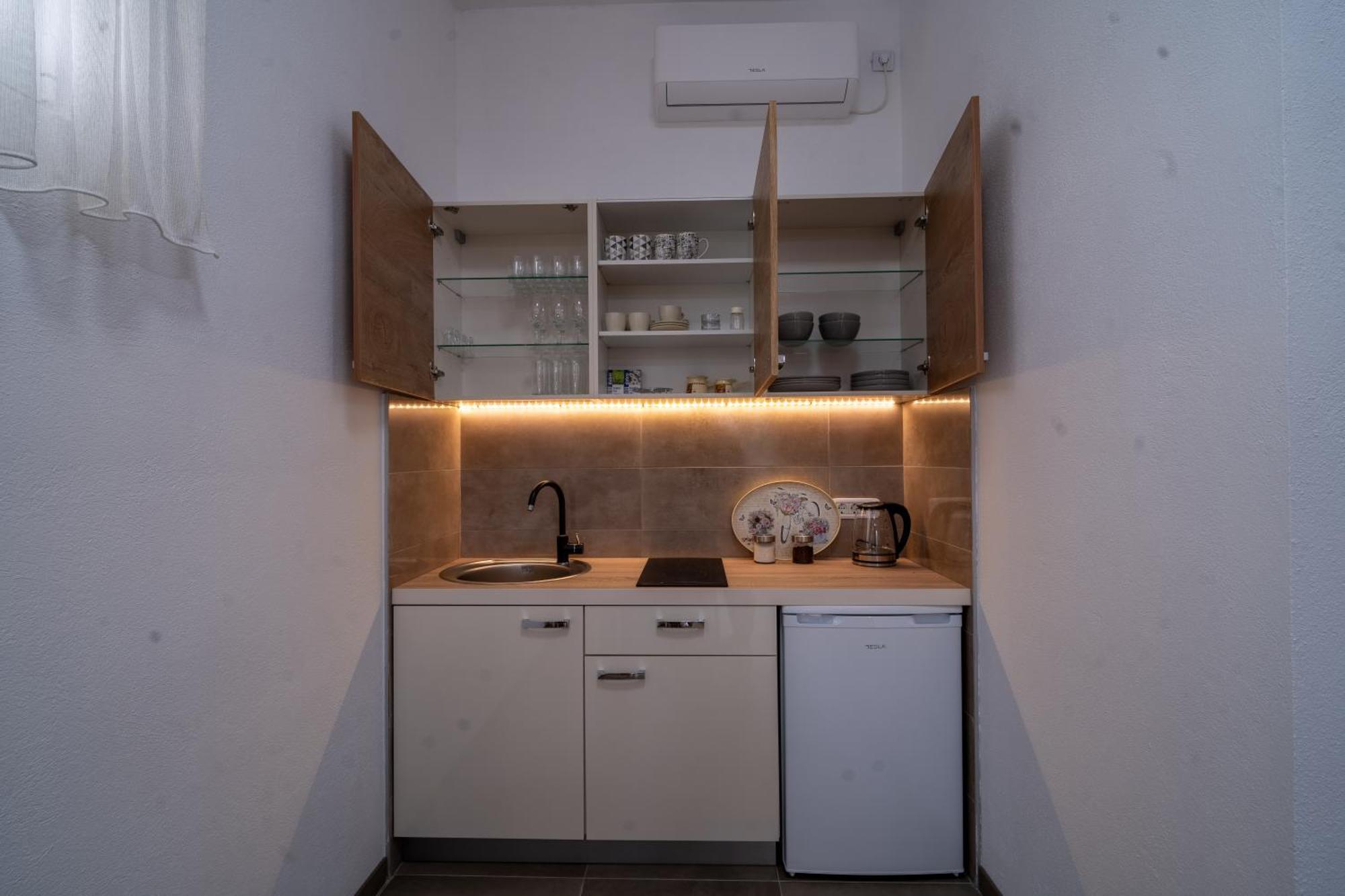 Dane Apartment Airport Podgorica Mitrovici  Bagian luar foto